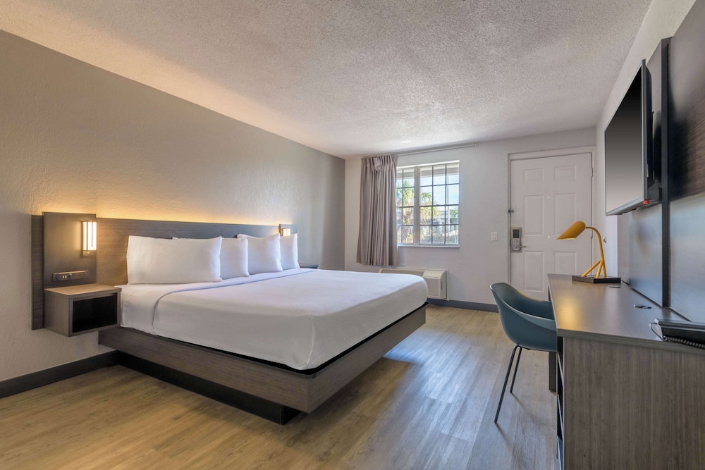 Motel 6 Ocala FL Conference Center - photo 8
