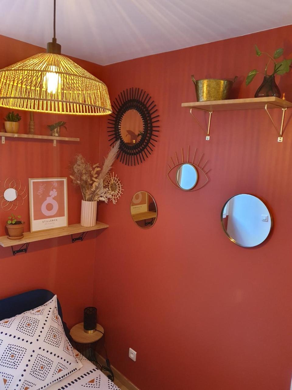 Studio Cosy Idealement Situe Parking Prive
