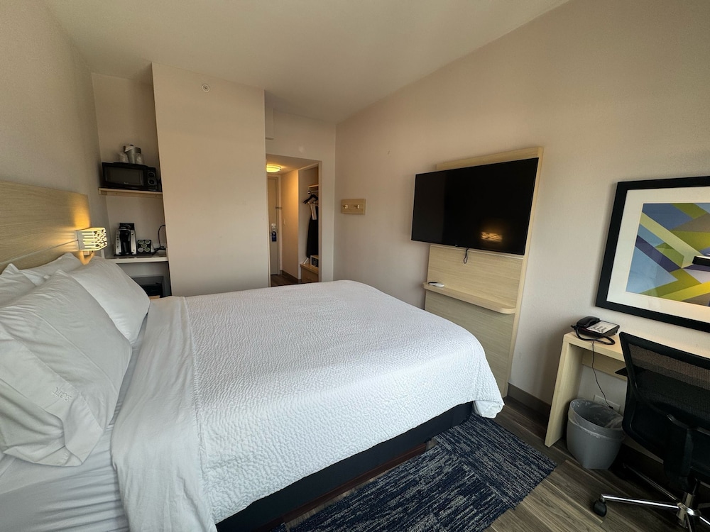 Holiday Inn Express & Suites Atlanta Downtown by IHG - photo 59
