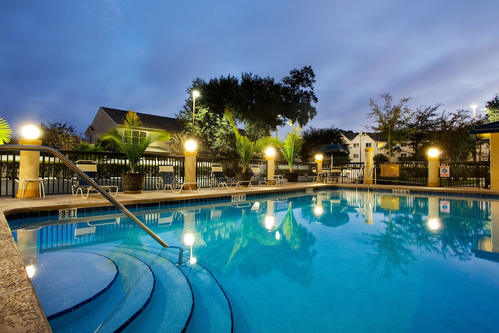 Holiday Inn Express Hotel & Suites Jacksonville South by IHG - photo 23