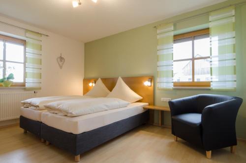 Panorama Ferienwohnungen Thiem — 4-Star Luxury Hotel in Waischenfeld, Germany