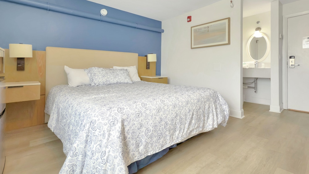 Harborline Hotel - photo 13