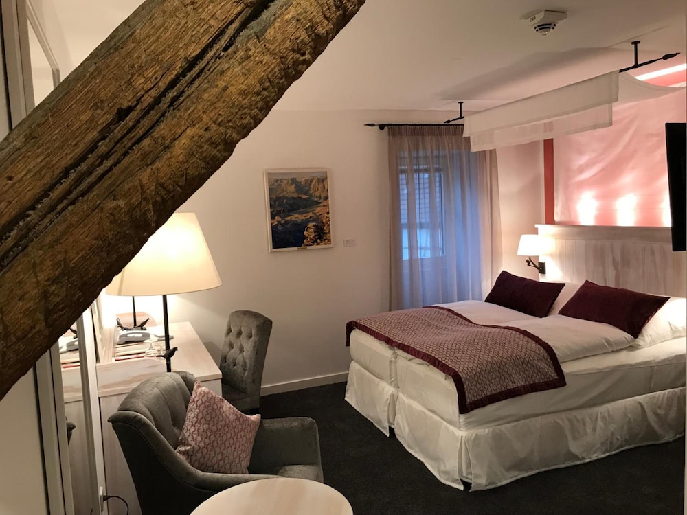 Hotel Altes Amtshaus — hotel in Mulfingen