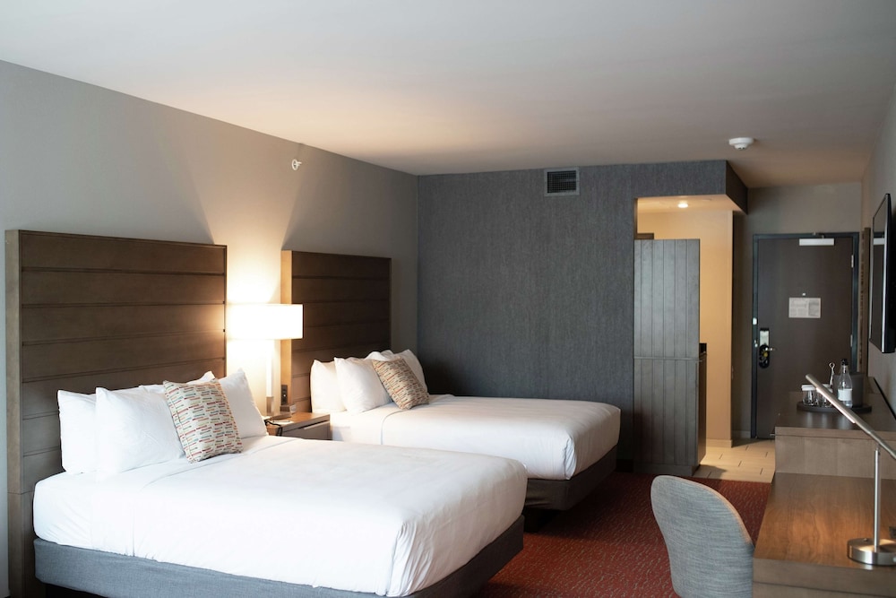 Revel Hotel Des Moines Urbandale Tapestry Collection by Hilton - photo 70
