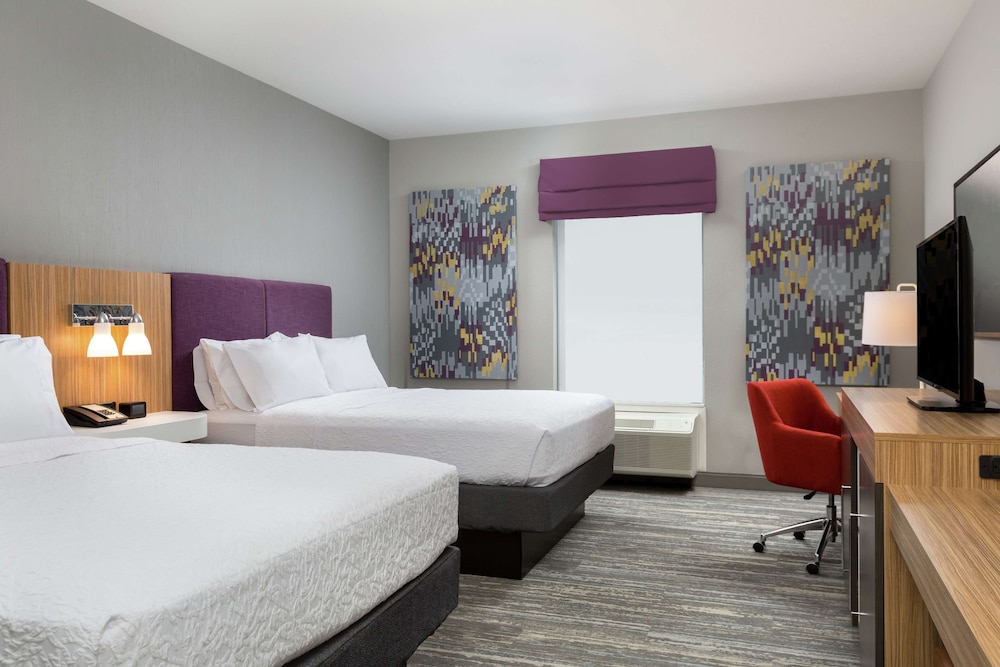 Hampton Inn & Suites Reno Sparks - photo 4