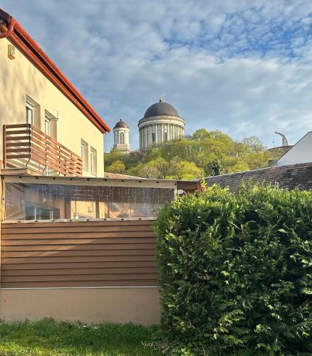 Dunapart Vendégház Esztergom in Esztergom, Hungary