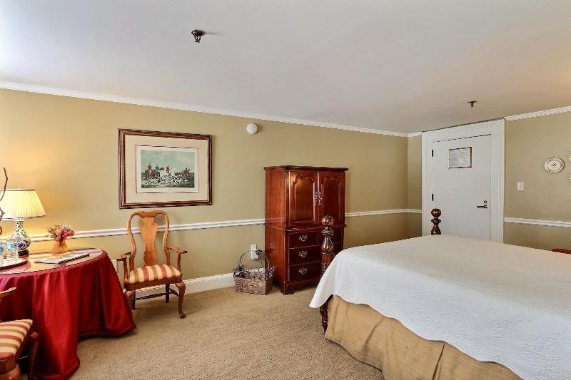 The Presidents Quarters Inn - photo 88