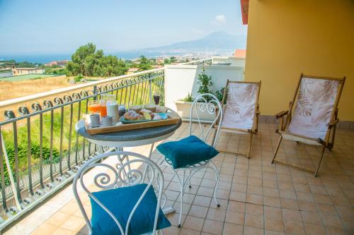 Perla Stabia — 4-Star Luxury Hotel in Castellammare Di Stabia, Italy