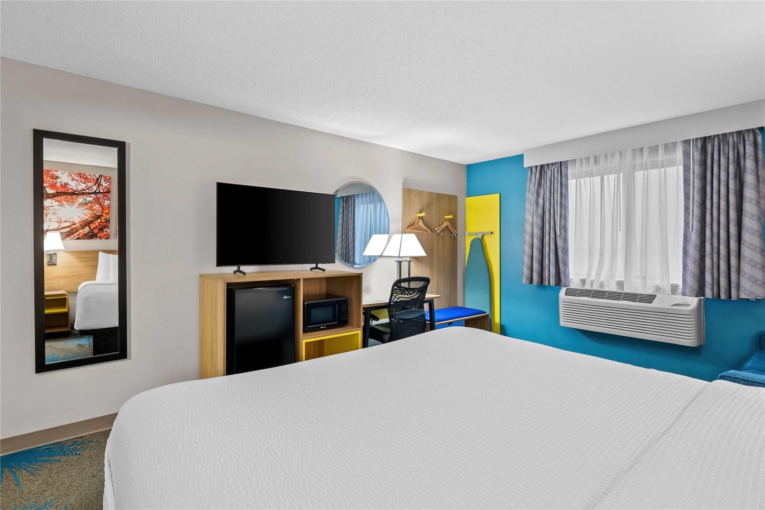 Days Inn by Wyndham Brunswick Bath Area - photo 37