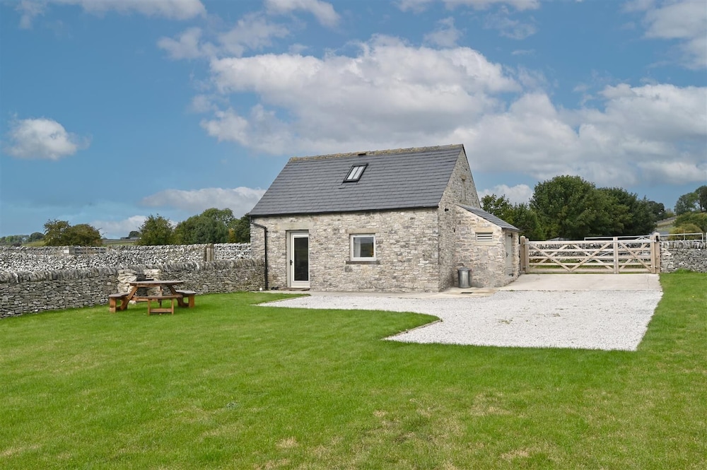 Rope Makers Croft - carbon neutral hotel in Buxton