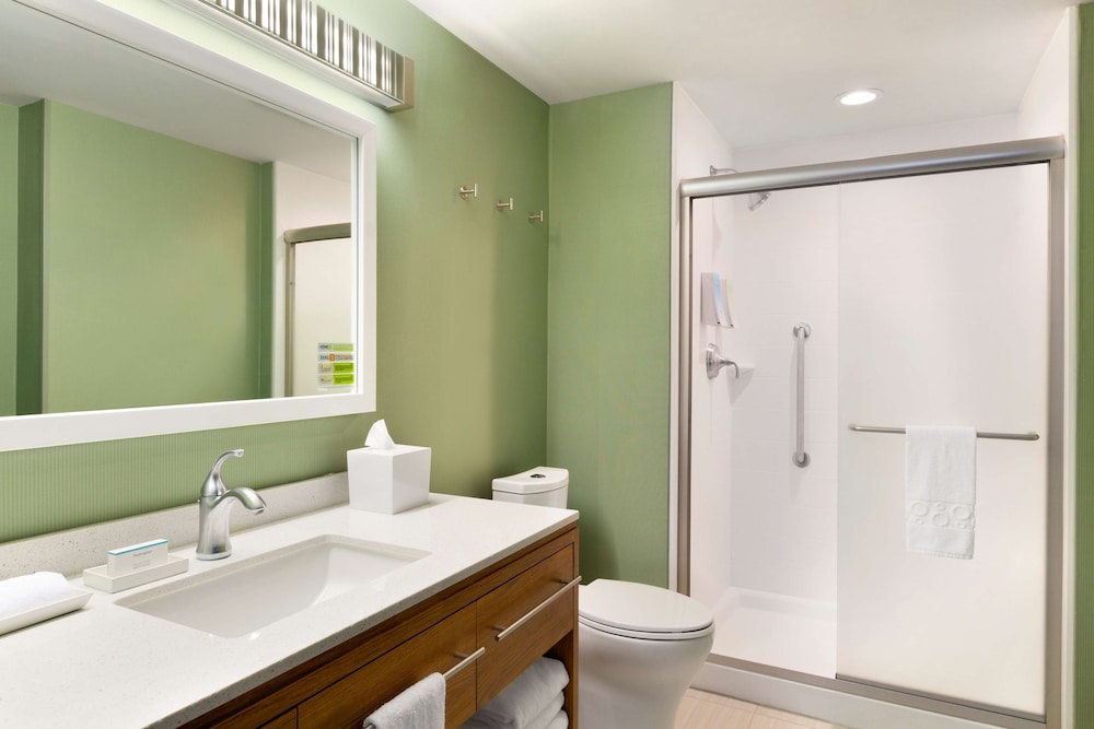 Home2 Suites by Hilton Hasbrouck Heights - photo 16