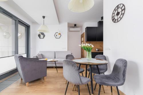 Nadwiślańska 5 Apartments Kraków by Noclegi Renters — 4-Star Luxury Hotel in Krakow, Poland