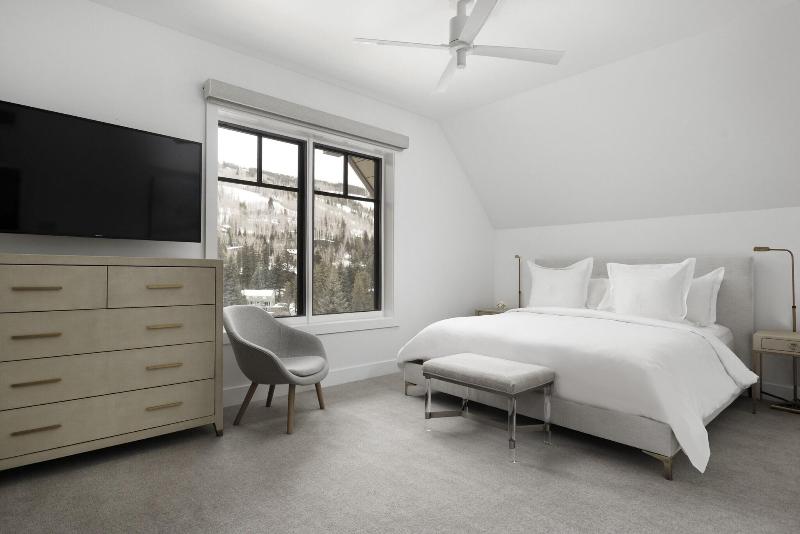 Four Seasons Resort and Residences Vail - photo 227