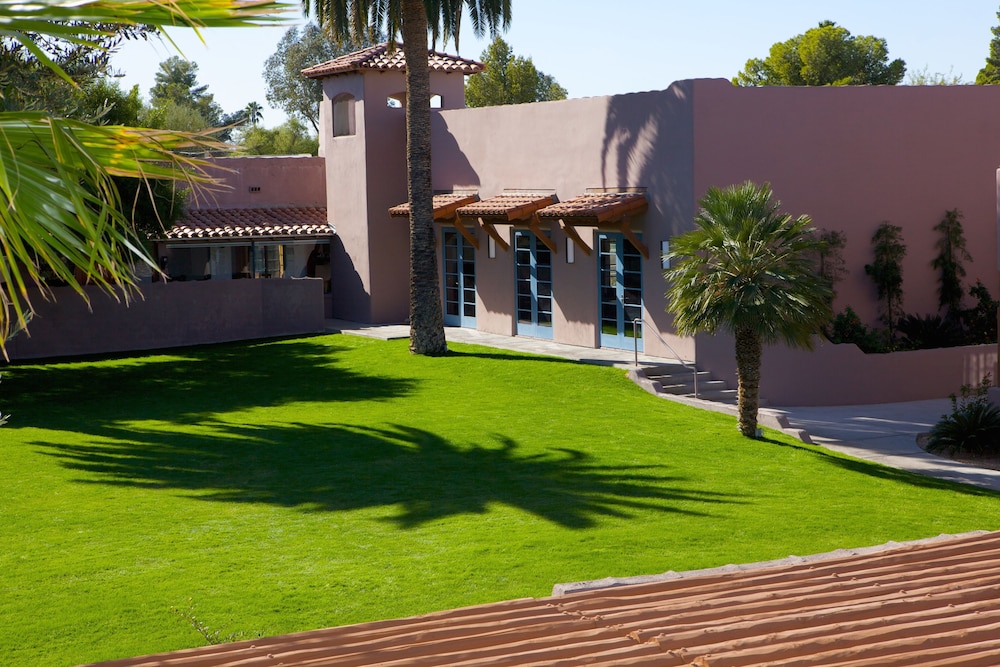 Lodge on the Desert - photo 88