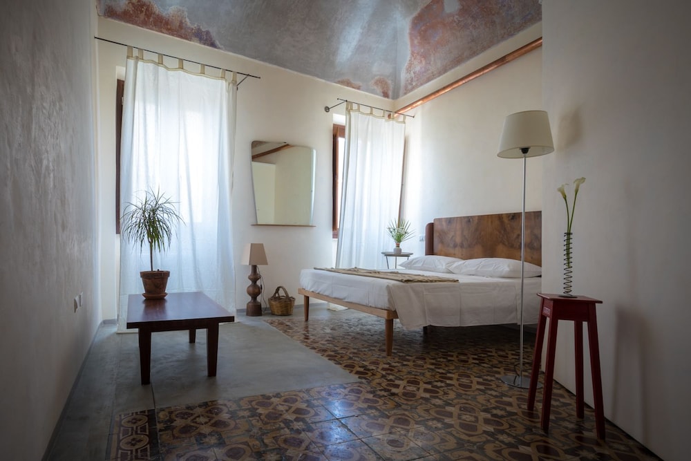 Piazza San Pantaleo 5127075 — Sorso