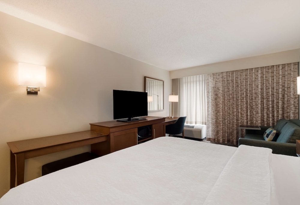Hampton Inn Columbia I 26 Airport - photo 24