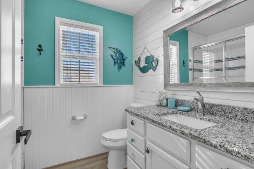 Sherrys Paradise by Oak Island Accommodations - photo 48