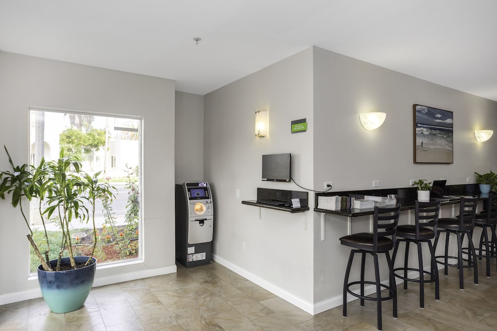 The Hotel Oceanside - photo 48