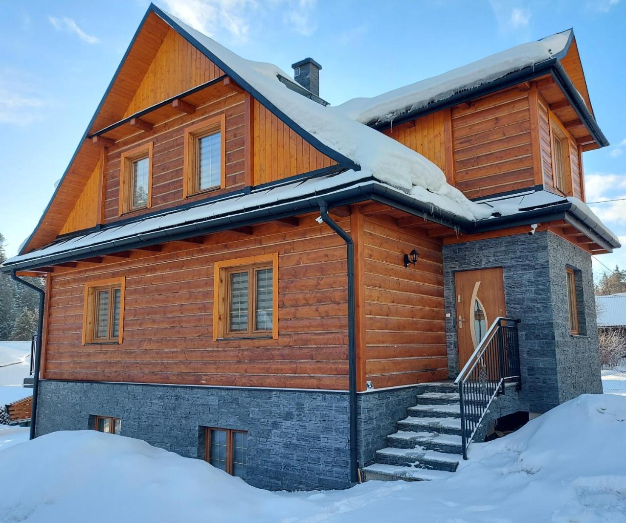 Dom pod Turbaczem in Nowy Targ, Poland