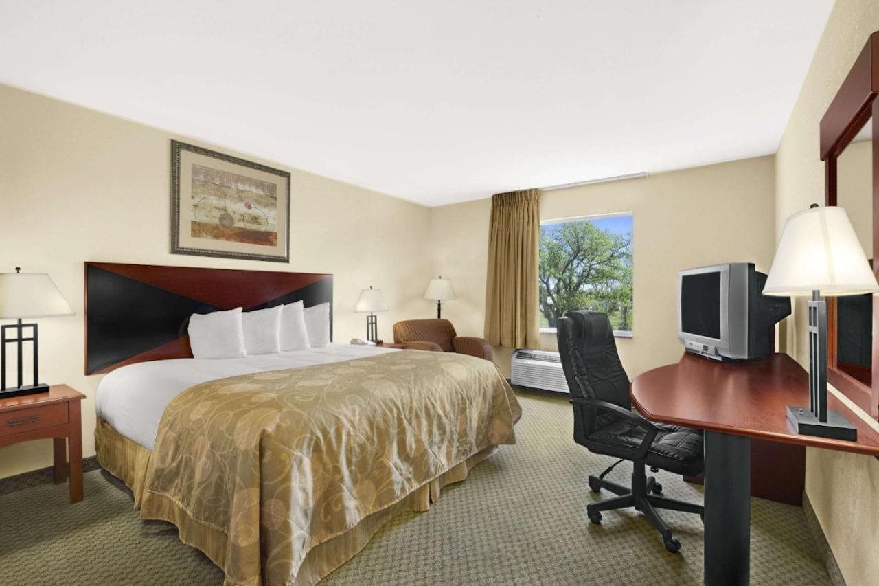 Baymont by Wyndham Marrero - photo 3
