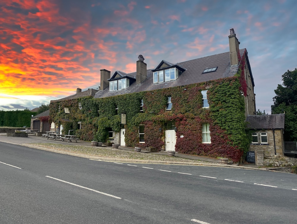Aysgarth Falls Hotel — 4-Star Luxury Hotel in Leyburn, United Kingdom