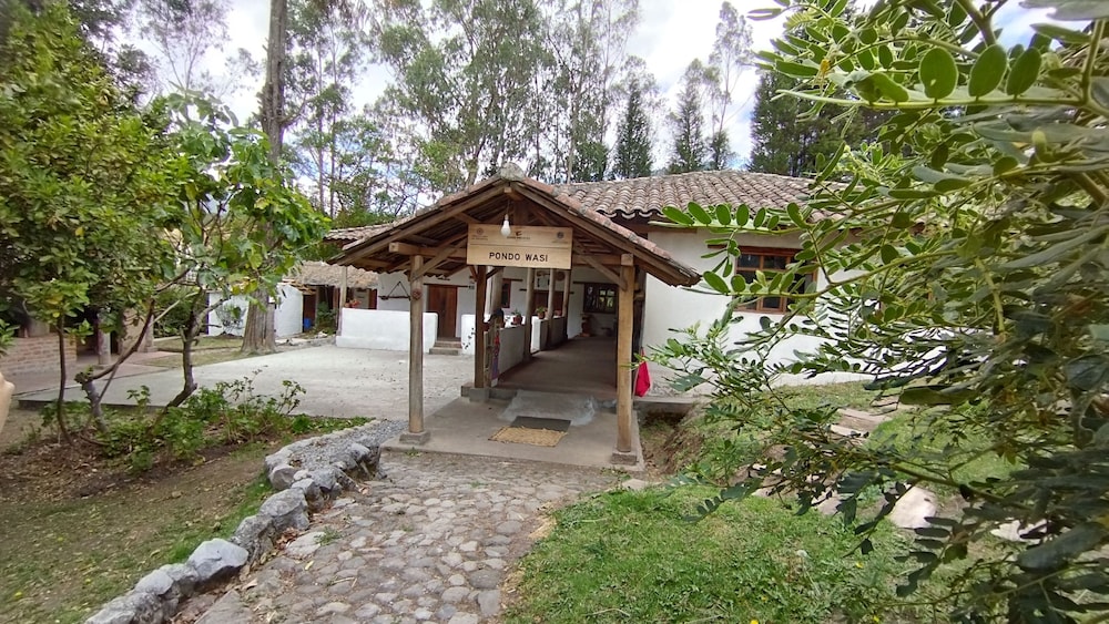 Pondowasi Lodge — 4-Star Luxury Hotel in Ibarra, Ecuador