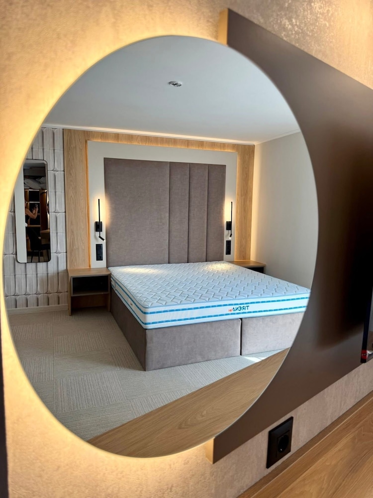 Hotel Luxor — Burgas — photo 4