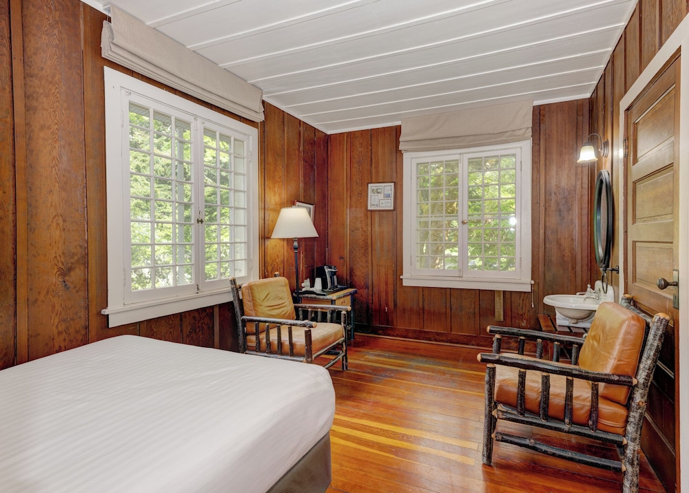 Lake Crescent Lodge - photo 7