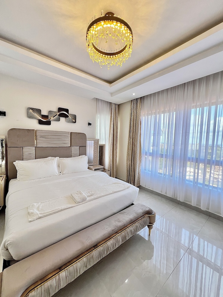 Mira Heights Suite & Conferencing — 4-Star Luxury Hotel in Mombasa, Kenya