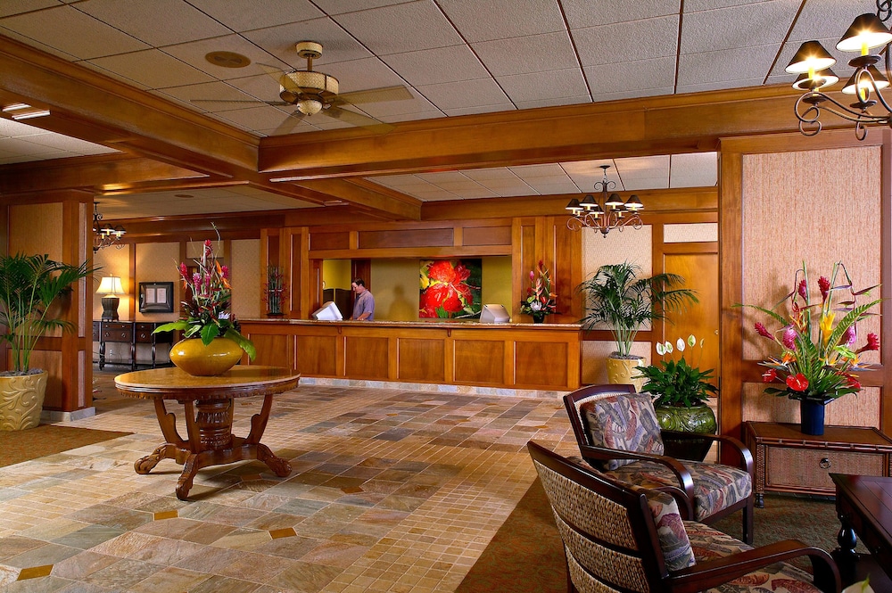 Lahaina Shores Beach Resort - photo 24
