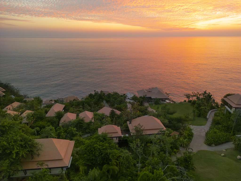 BANYAN TREE CABO MARQUES ACAPULCO SUNSET