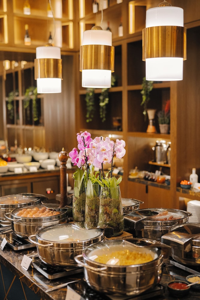 מזון ומשקאות