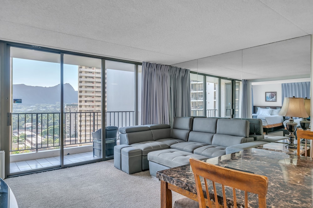 Waikiki Banyan High Level Condo with Private Lanai by Koko Resort Vacation Rentals - photo 131