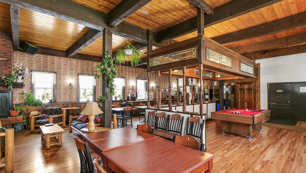 Georgetown Lodge - photo 8