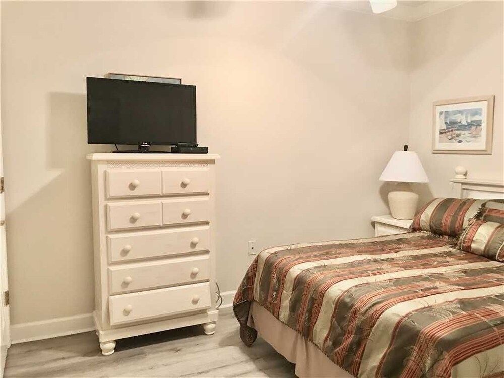 Dolphin Key by Sugar Sands Realty - photo 7