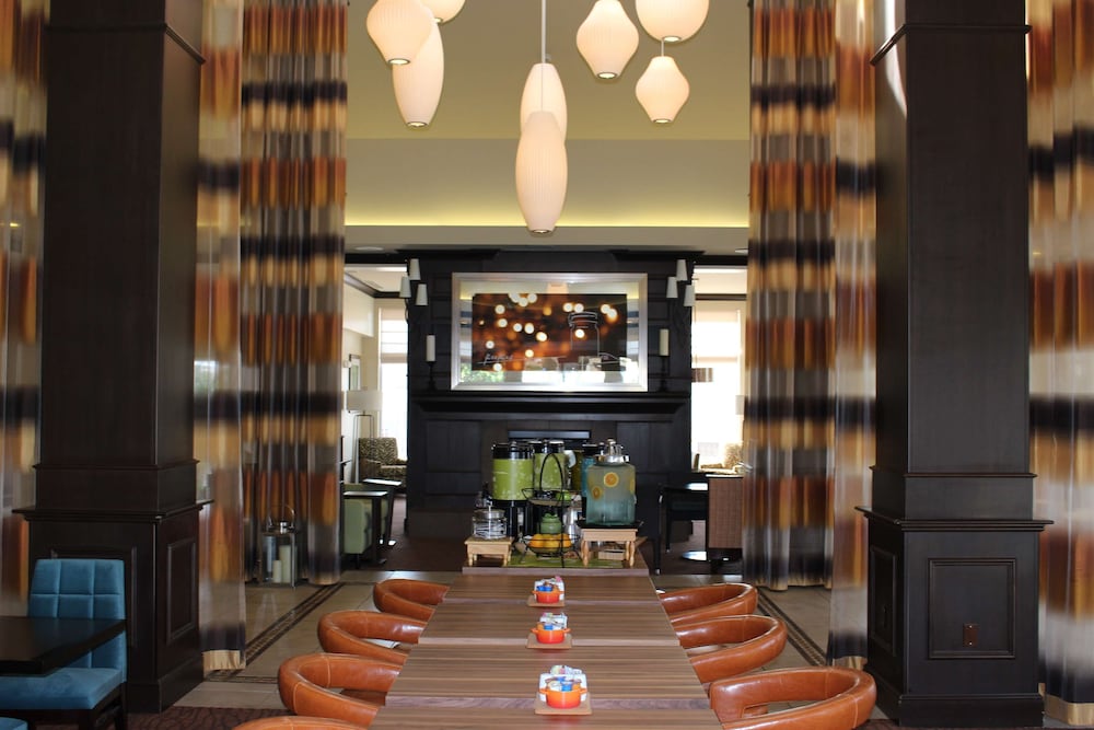 Hilton Garden Inn Clovis - photo 16