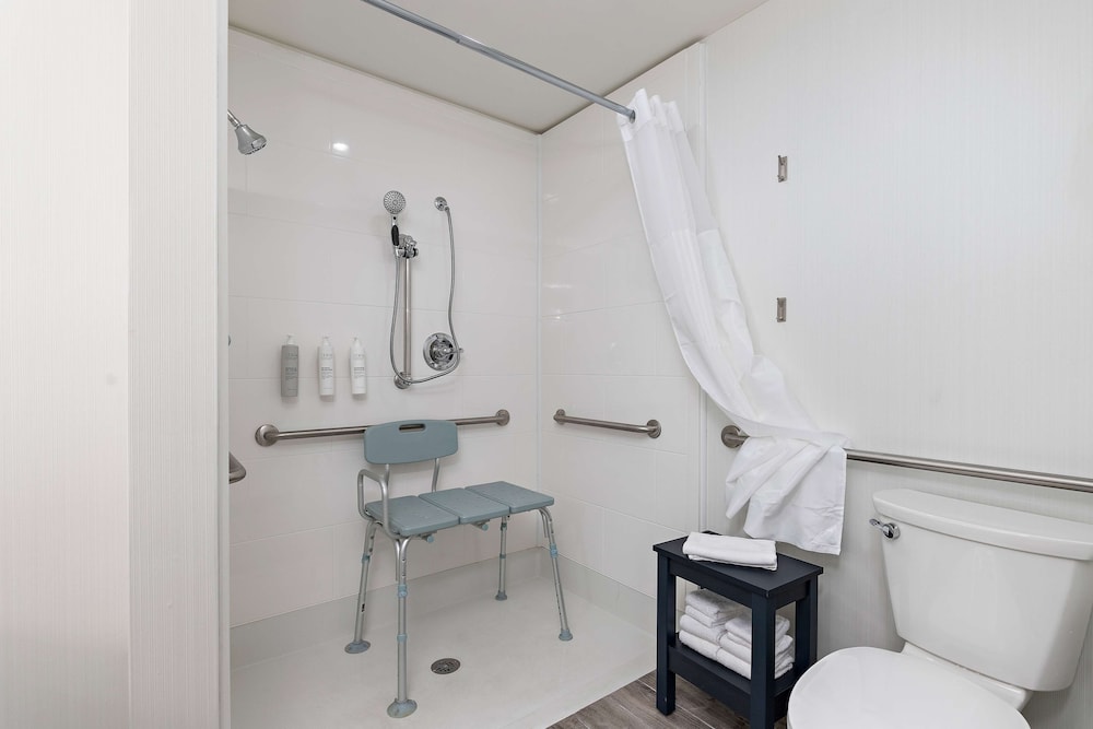 Hampton Inn Kansas City Downtown Financial District - photo 25