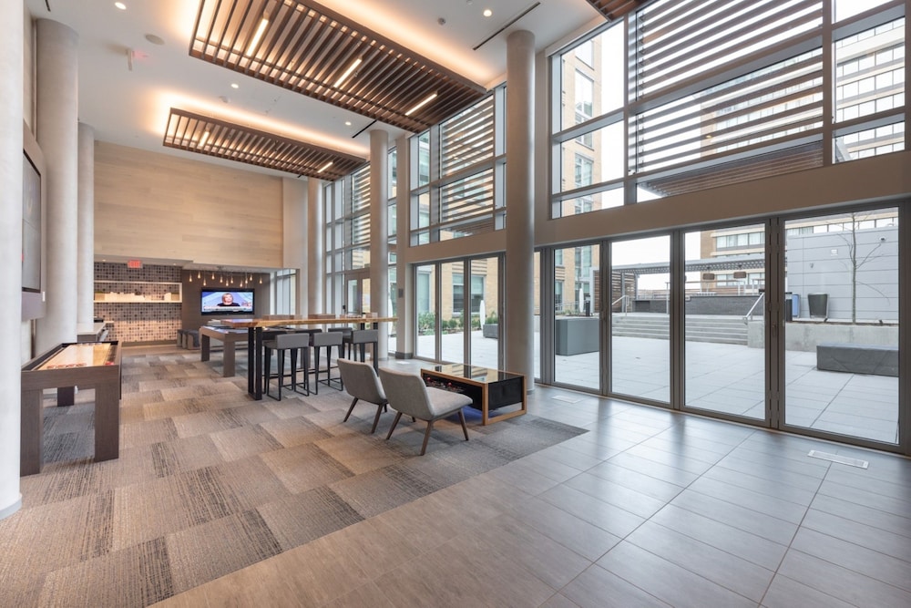 Global Luxury Suites Crystal City - photo 120