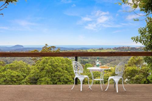 Serendipity Farm - carbon neutral hotel in Mapleton