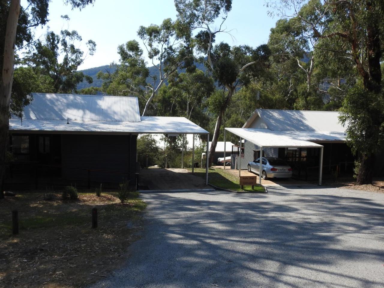 Halls Gap Cottages - last minute hotel in Unknown City