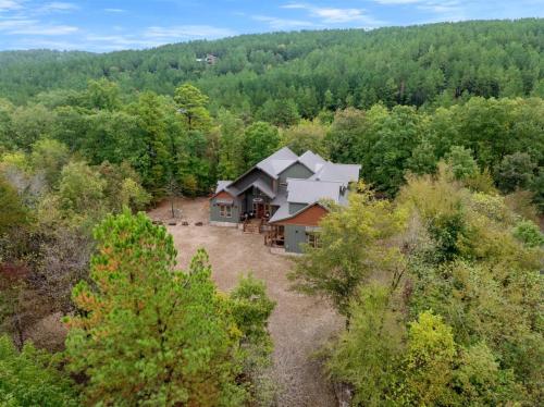 Grand Marquee — Broken Bow — photo 2