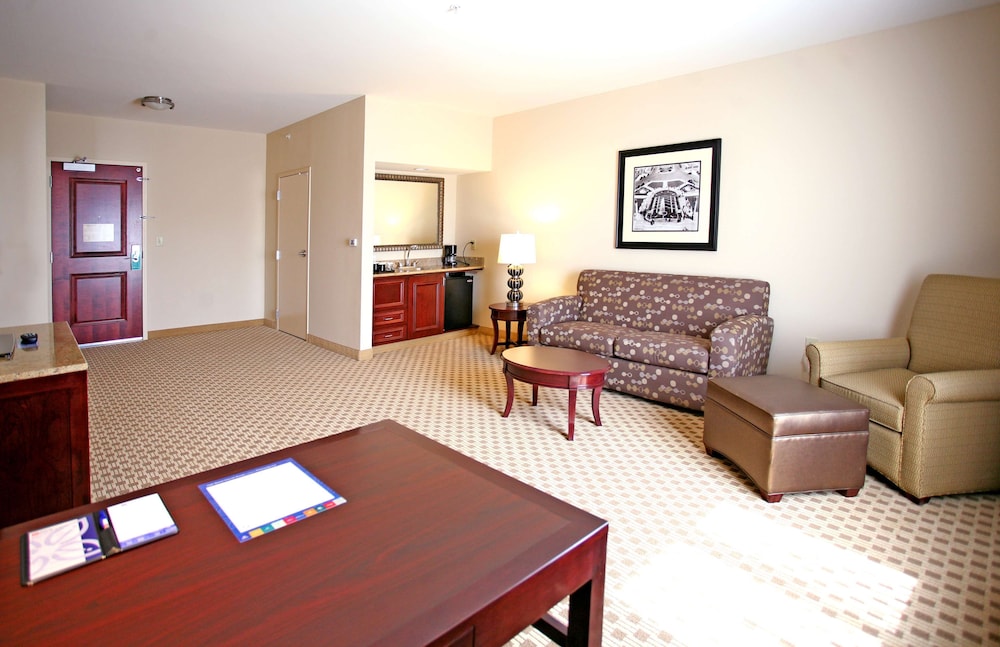 Hilton Garden Inn Cincinnati Blue Ash - photo 14