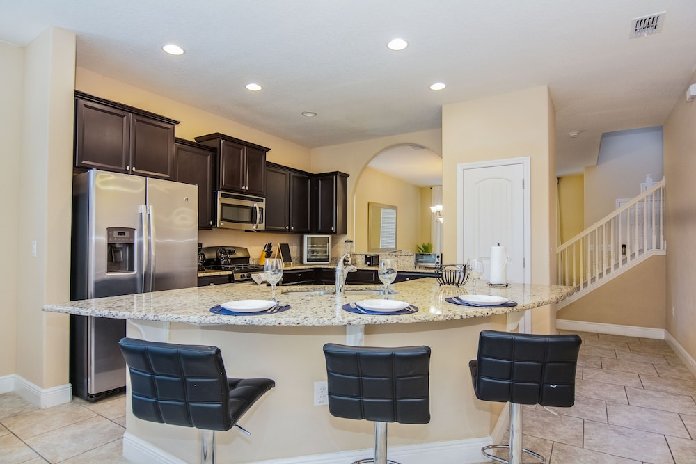 Lovely Vacation House With Private Pool at Solterra Resort - photo 28