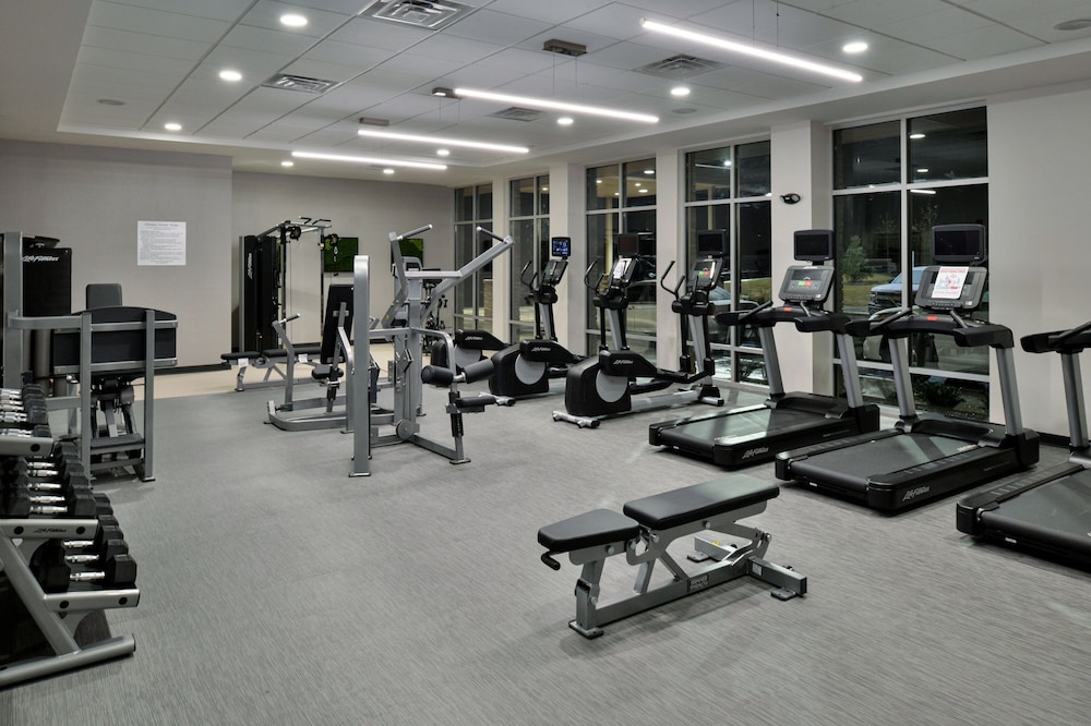 Courtyard by Marriott Raleigh Cary Crossroads - photo 25