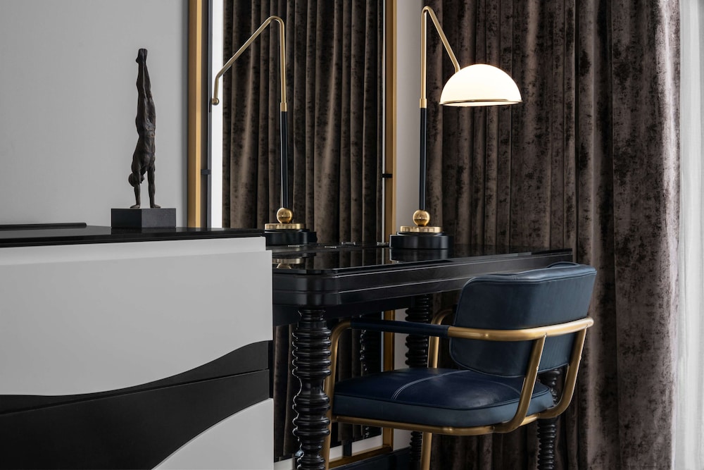 Hotel Fraye Nashville Curio Collection by Hilton - photo 15