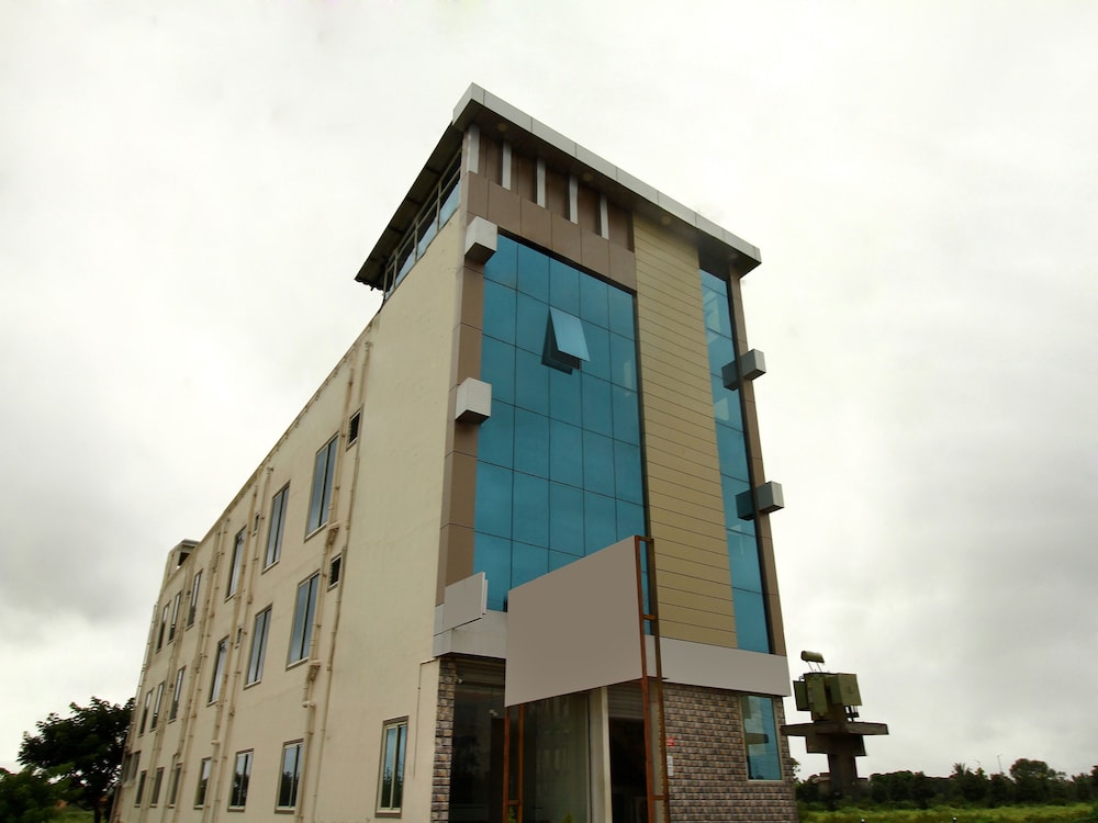 Oyo 14360 Park Inn Chikmagalur