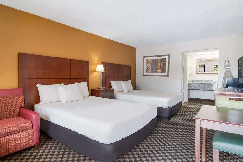 Americas Best Value Inn Wadesboro - photo 24