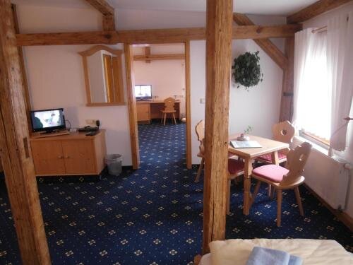 Pension und Gaststätte Zur Brauschänke — Schoeneck — photo 5