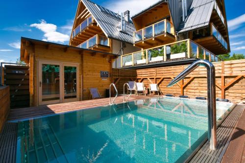 Apartament with Hot Tub — 4-Star Luxury Hotel in Zakopane, Poland