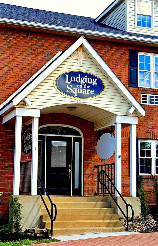 Lodging on the Square - photo 91